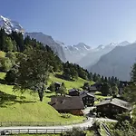 Alpenrose - A Family Affair Since 1881 Wengen