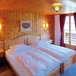 Alpenrose - A Family Affair Since 1881 3* Wengen
