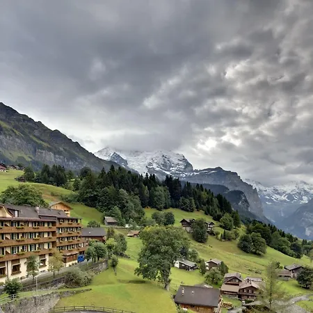 Alpenrose - A Family Affair Since 1881 3* Wengen