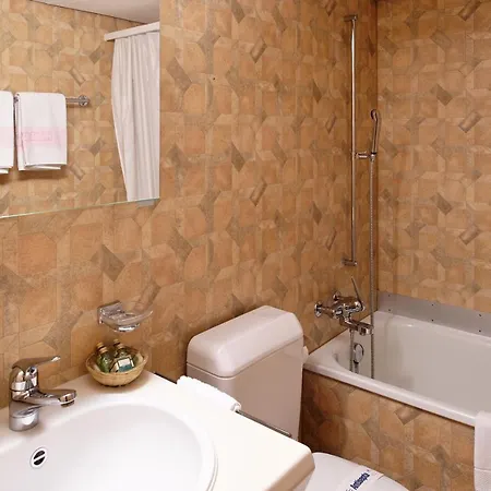 Alpenrose - A Family Affair Since 1881 Hotel 3*