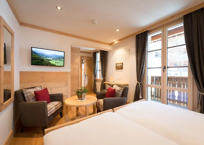 Alpenrose - A Family Affair Since 1881 Hotel