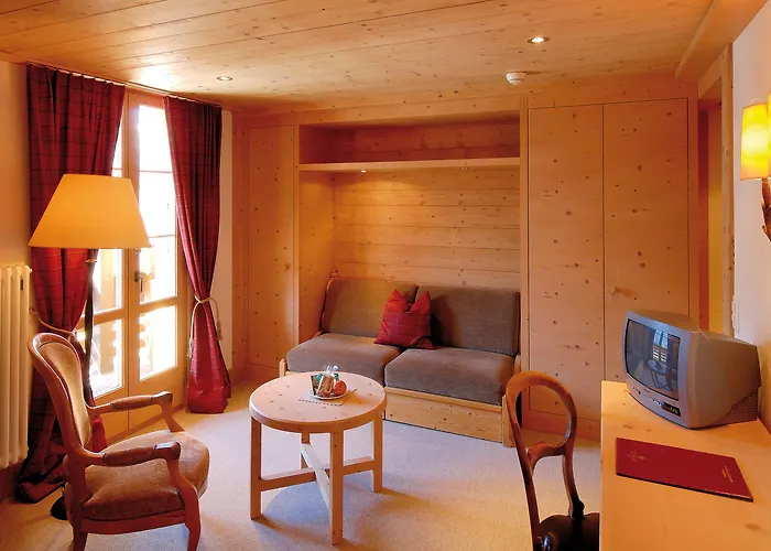 Hotel Alpenrose - A Family Affair Since 1881 3*