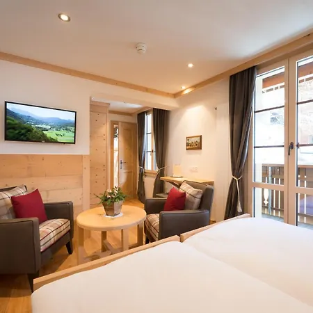 Alpenrose - A Family Affair Since 1881 Hotel